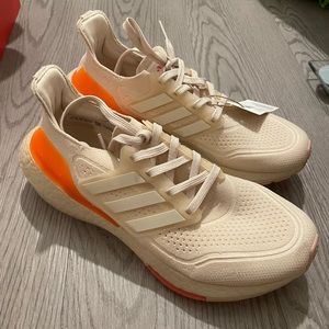 2021 Adidas Wmns UltraBoost 21 'Halo Ivory Ultra Pop'